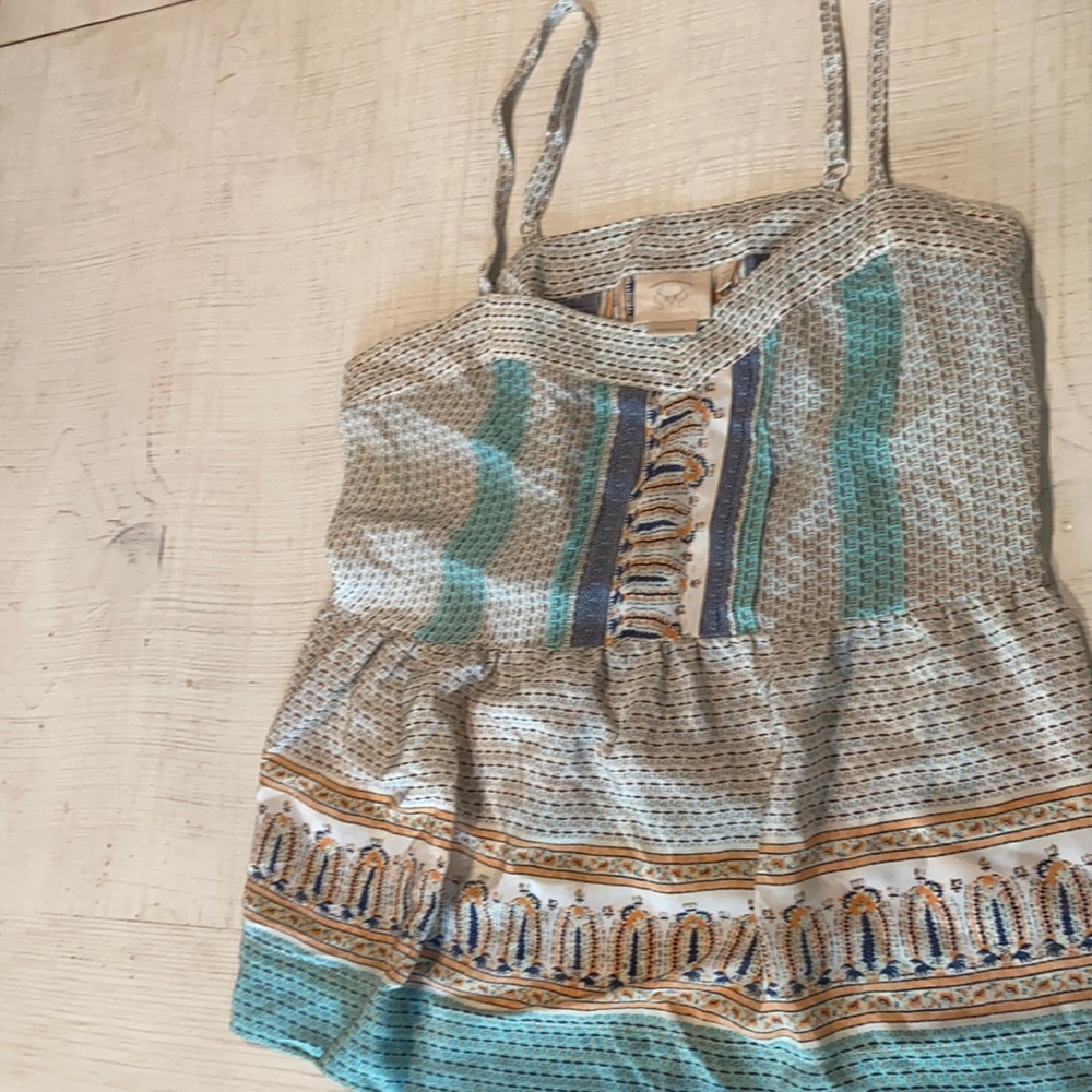 Ladies size 10 spaghetti strap top. Purchased from Anthropology.